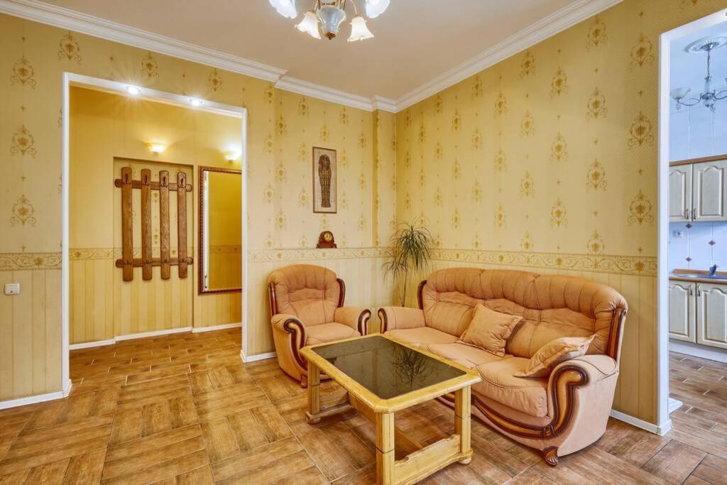 Apartment Near Bessarabsky Square Kiev Buitenkant foto