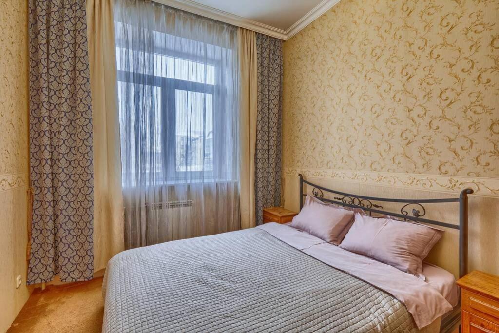 Apartment Near Bessarabsky Square Kiev Buitenkant foto