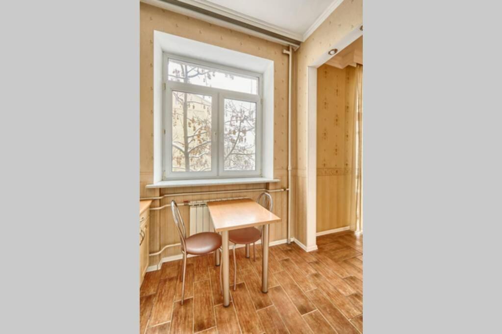 Apartment Near Bessarabsky Square Kiev Buitenkant foto