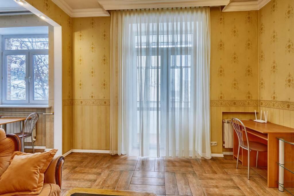 Apartment Near Bessarabsky Square Kiev Buitenkant foto